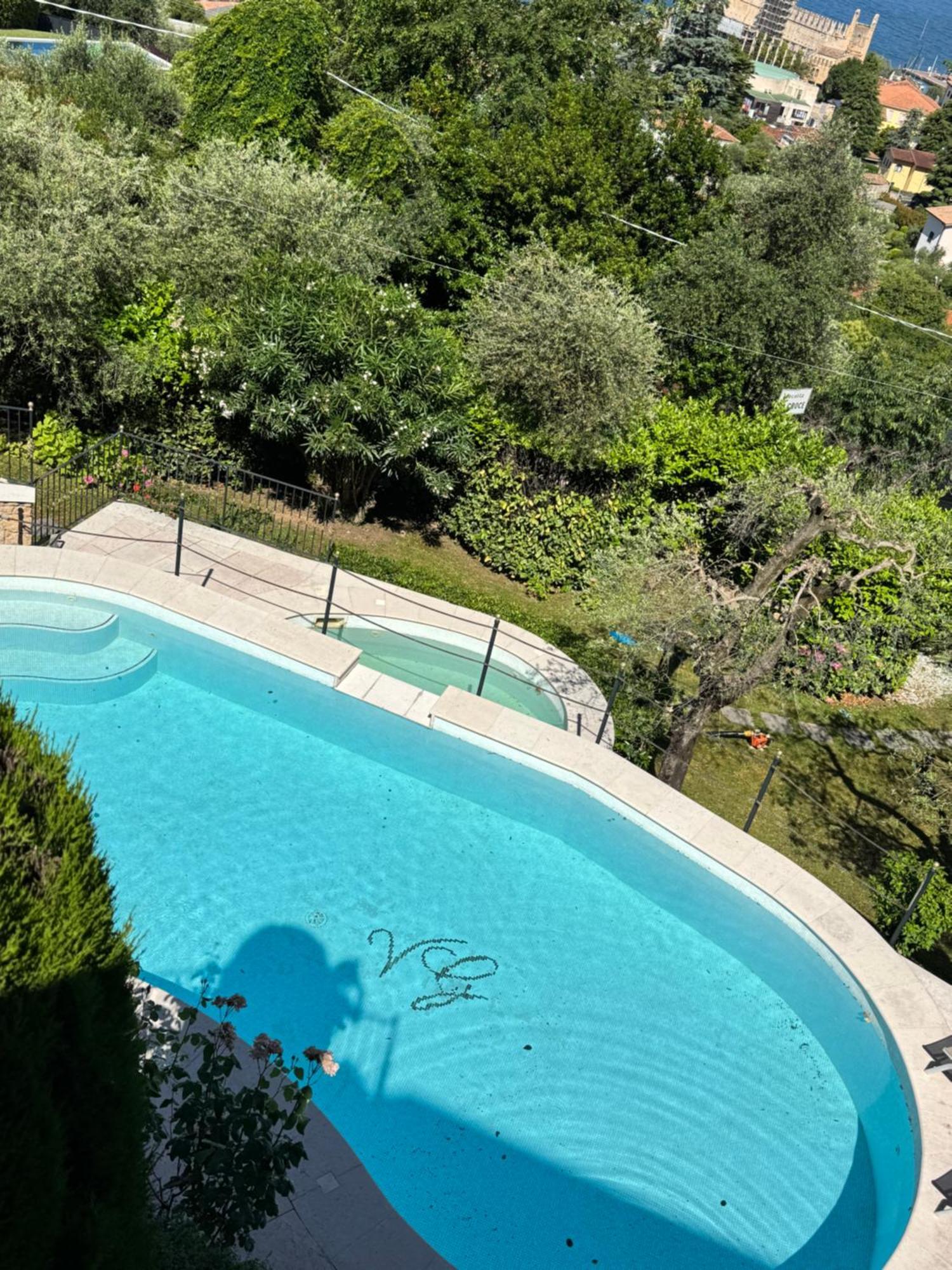 Appartamento La Perla Torri Del Benaco Exterior photo